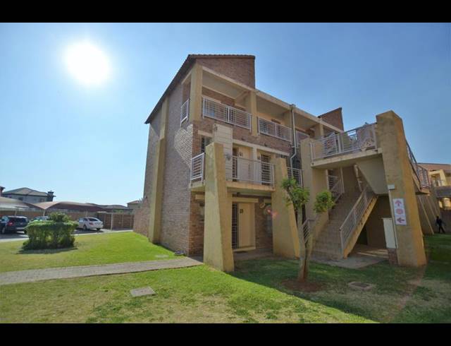 1 BEDROOM APARTMENT FOR SALE IN THE ORCHARDS